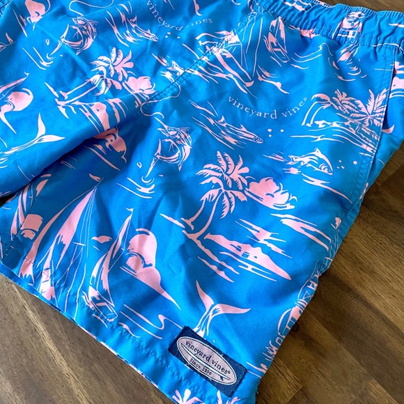 Vineyard Vines Boys Swim Trunks 12-14 - Picture 3 of 5